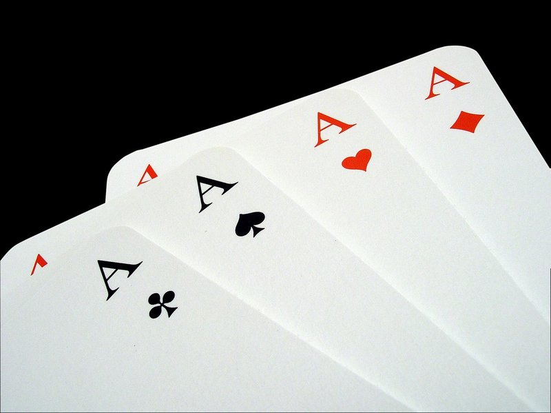 Layanan Pelanggan 24 Jam Non-Stop: Jantung Situs Slot Pulsa Profesional